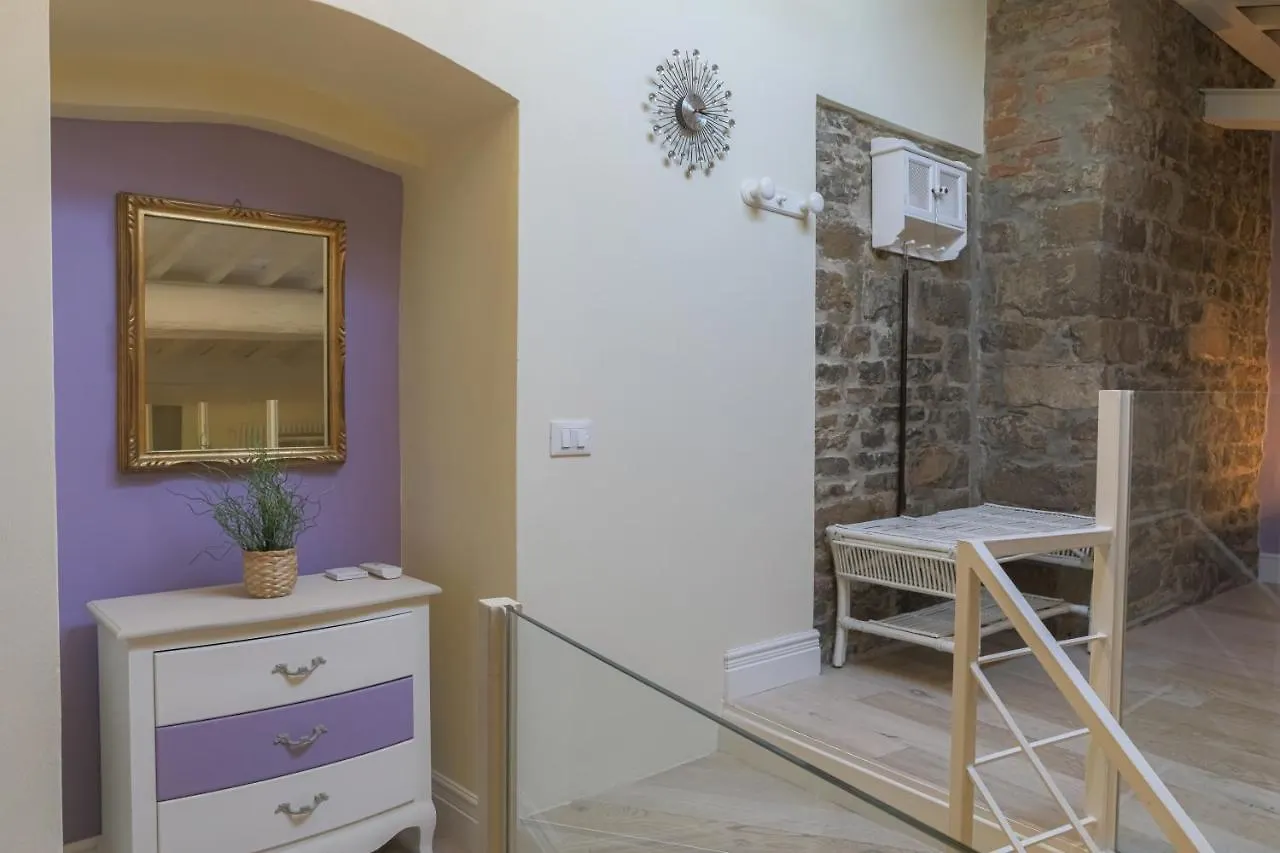 Margarida Apartment Florence 0*,